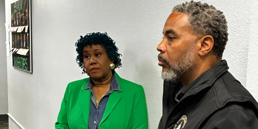 Agnes Jackson, a family services specialist and AFSCME member, with Representative Horsford at the NDWSS office in West Las Vegas