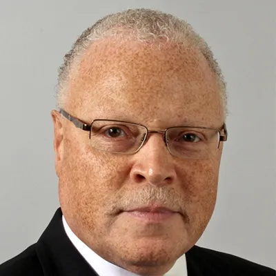 union_hall_lee_saunders_headshot.jpg