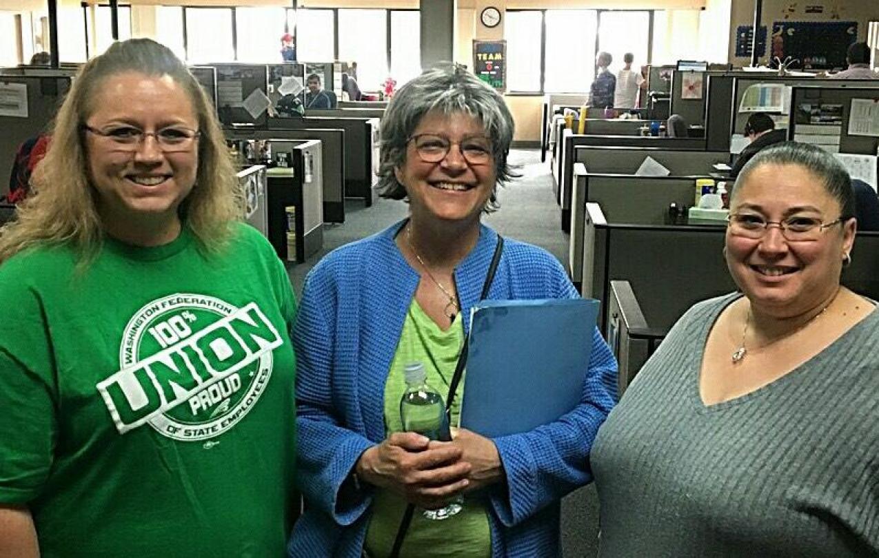 Yakima CSO members deliver petitions