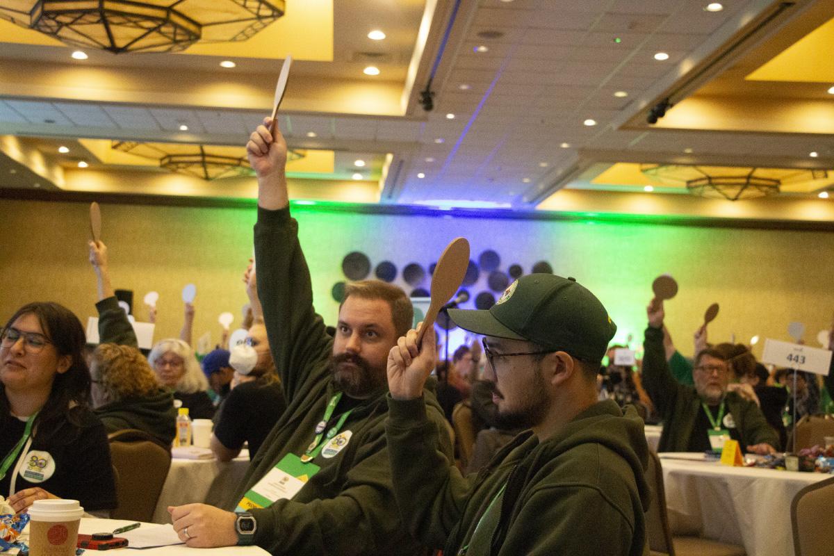 WFSE members on the convention floor