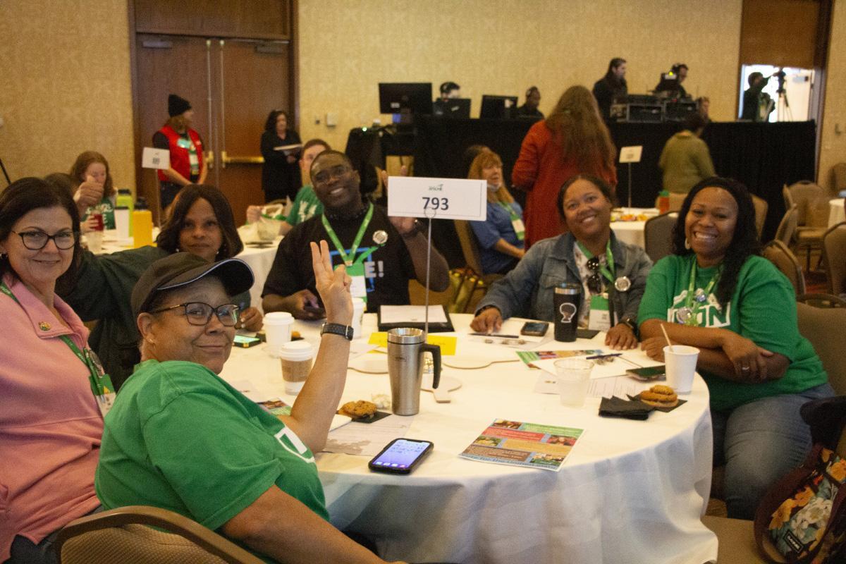 WFSE members on the convention floor